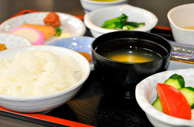 栄養バランスを考えた献立